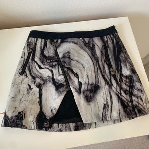 Zara mini skirt